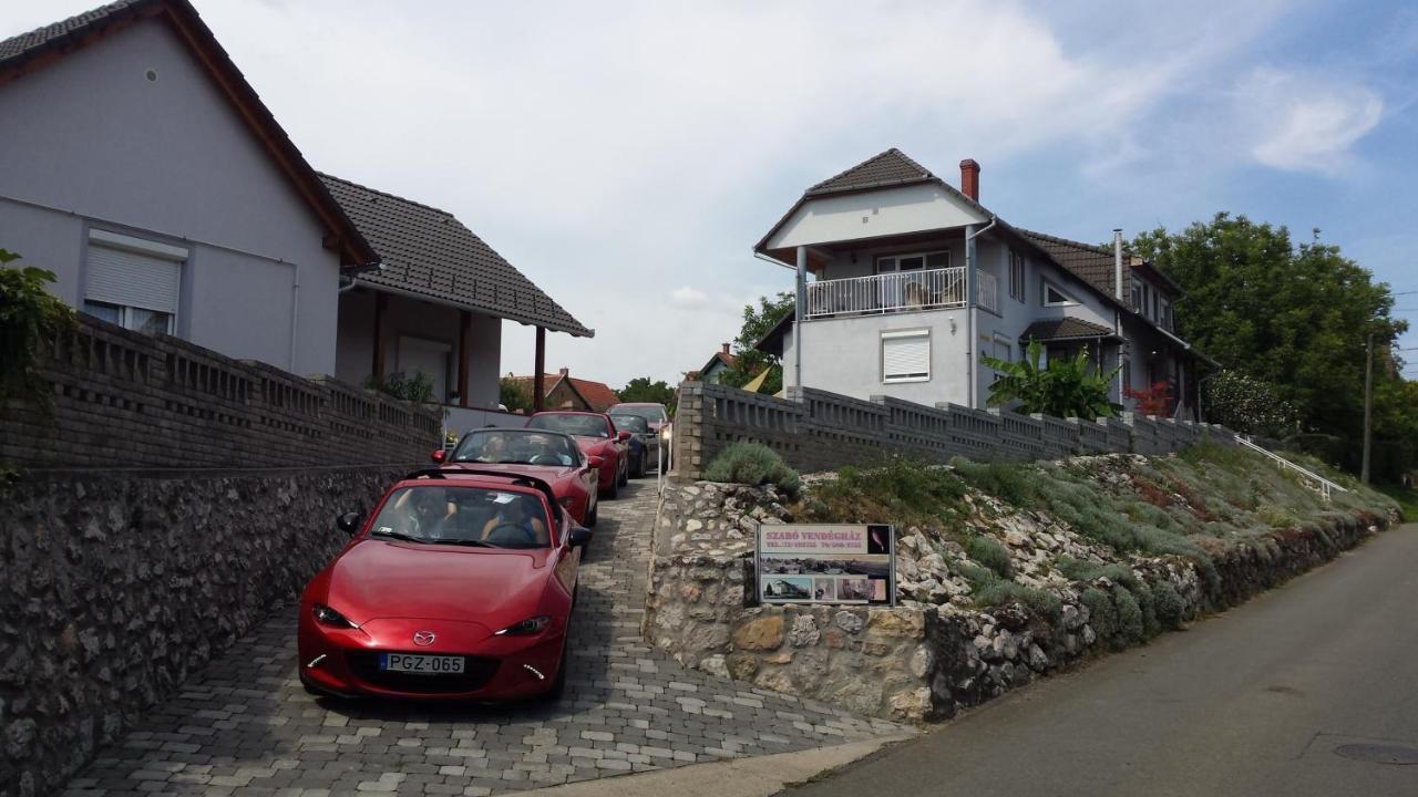 Szabó Vendégház Villány Esterno foto